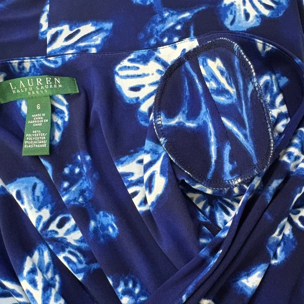 Lauren Ralph Lauren Blue White Floral Ruched Surplice Sheath Dress Size 6 - Picture 8 of 8
